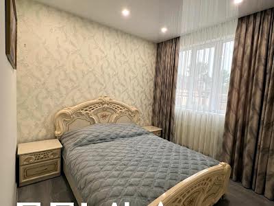 квартира по адресу Олега Ольжича ул., 44а