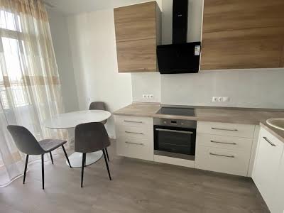 квартира за адресою Митрополита Василя Липківського вул. (Урицького), 33-А