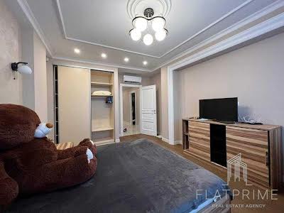 квартира за адресою Дмитровская, 75