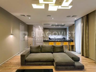 квартира за адресою Шота Руставелі вул., 27