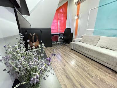 квартира за адресою Боголюбова вул., 3