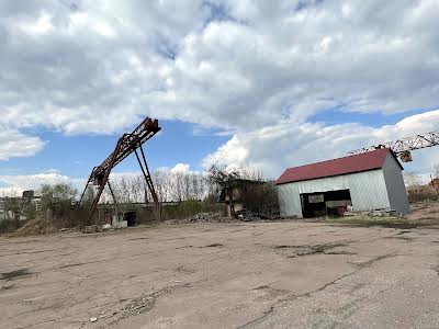 коммерческая по адресу Любецкая ул., 180