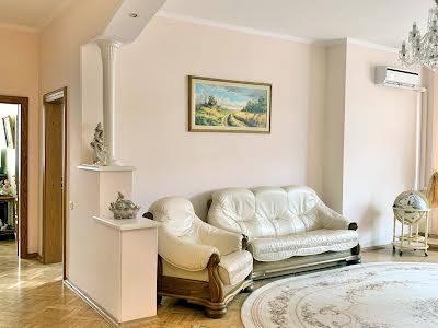 квартира за адресою Бульварно-Кудрявська вул. (Воровського), 11а