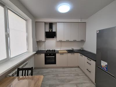 квартира за адресою Карпа Валовня вул., 18