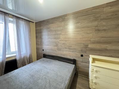 квартира по адресу Генерала Цветаева ул., 11