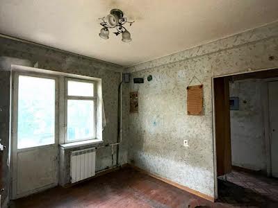 квартира за адресою Мілютенка вул., 44-Б