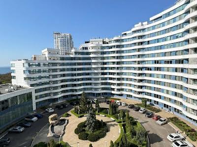 квартира за адресою Літературна вул., 1а