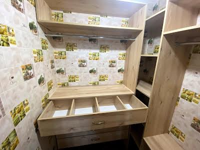квартира по адресу Академика Глушкова просп., 9-Є
