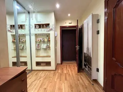 квартира за адресою Левка Лук'яненка вул. (Маршала Тимошенка), 2/4