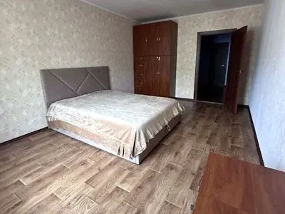 квартира за адресою Сергія Данченка вул., 1