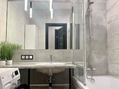 квартира за адресою Драгоманова вул., 10