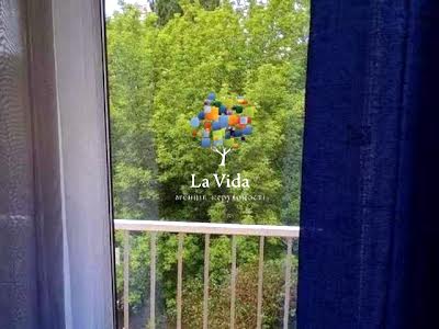 квартира по адресу Героїв Оборони ул., 9/10