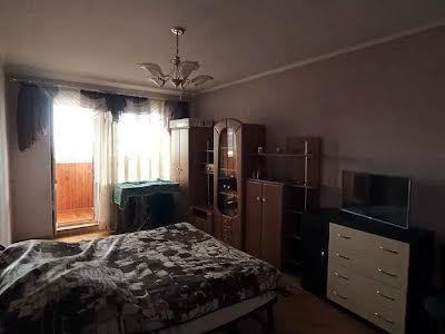 квартира за адресою Київ, Алматинська вул. (Алма-Атинська), 4-А