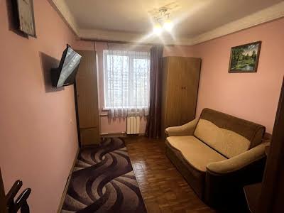 квартира за адресою Івана Миколайчука вул. (Серафимовича), 17/2