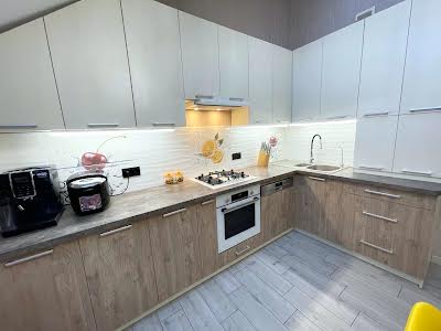 квартира за адресою Стрийська вул., 111