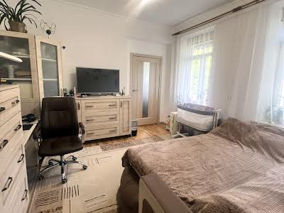 квартира за адресою Мирослава Скорика вул. (Петра Чайковського), 20