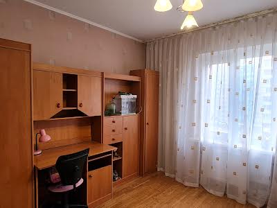 квартира за адресою Григоренка Петра просп., 11а