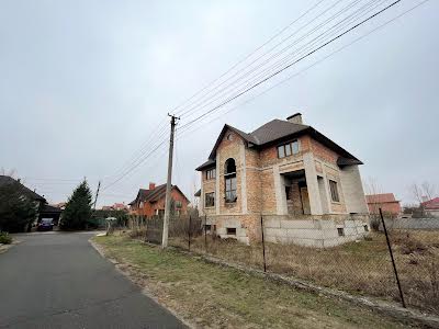 дом по адресу Лугова вулиця