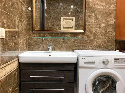 квартира за адресою Соборна вул., 10А
