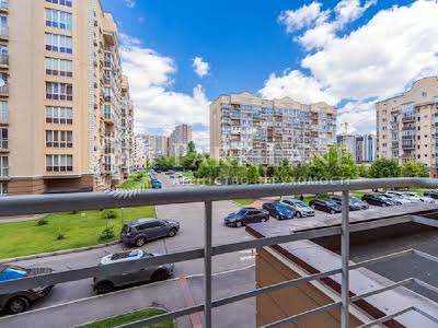квартира за адресою Метрологічна вул., 11