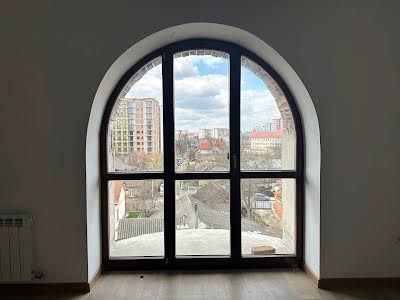квартира по адресу Василиянок ул., 60б