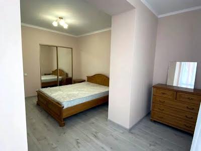 квартира по адресу Богдана Хмельницкого ул., 230а
