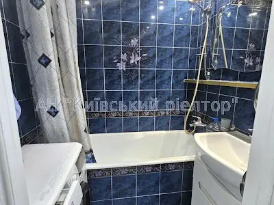 квартира по адресу Ревуцкого ул., 29