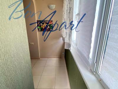 квартира по адресу Старонаводницкая ул., 4