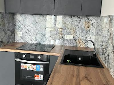 квартира за адресою Миколи Гулака вул., 4