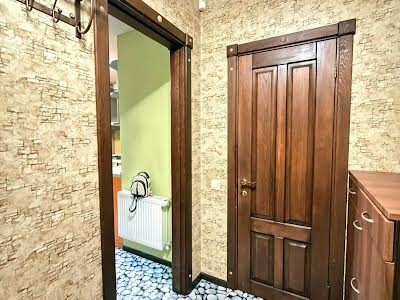 квартира за адресою Боголюбова вул., 10