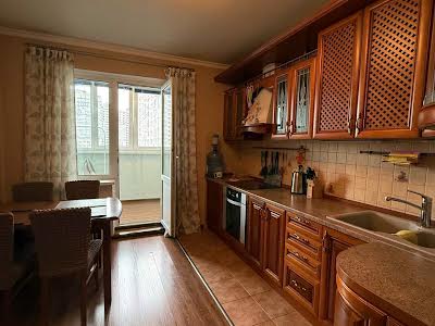квартира за адресою Петра Григоренка просп., 16