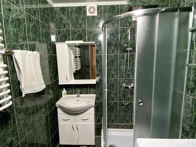 квартира за адресою Чорновола вул., 99