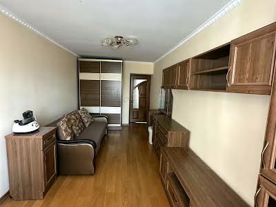 квартира по адресу Хоткевича, 8