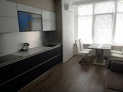 квартира по адресу Литературная ул., 8