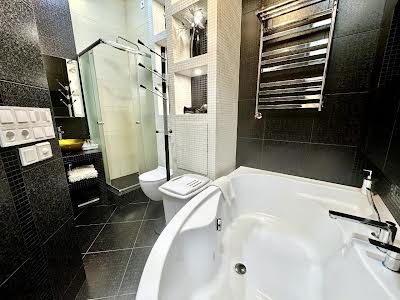 квартира за адресою Мала Житомирська вул., 5