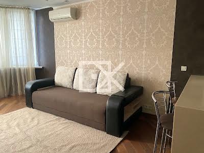 квартира по адресу Олены Пчилки ул., 6