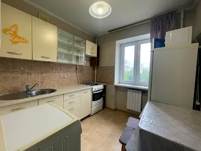 квартира по адресу Свободы просп., 8/28