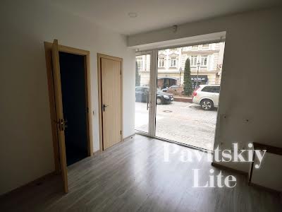 комерційна за адресою Кожум'яцька вул., 20
