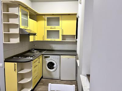 квартира за адресою Євгена Чикаленка вул. (Пушкінська), 12в