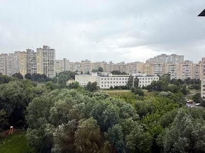 квартира за адресою Миколи Ушакова вул., 18