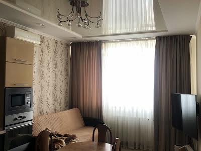 квартира за адресою Бреуса вул., 63