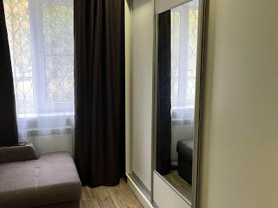 квартира за адресою Олімпійська вул., 25