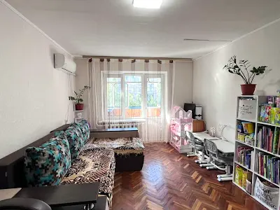 квартира за адресою Тростянецька вул., 7-А