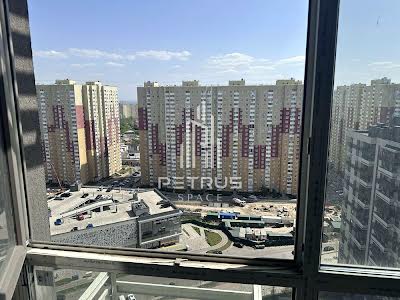 квартира за адресою Олександра Олеся вул., 5-А