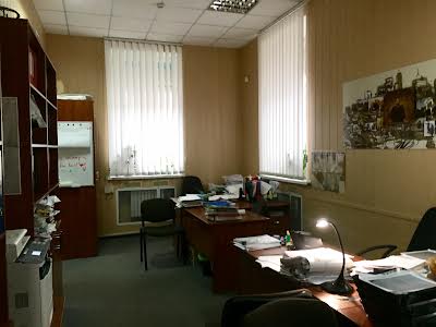 коммерческая по адресу Кривой Рог, Степана Тельги, 65