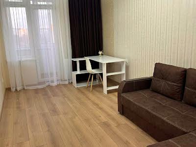 квартира за адресою Злуки просп., 7А