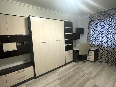 квартира за адресою Козацька вул., 114
