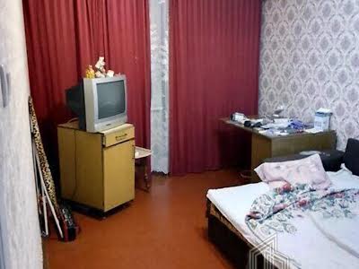 квартира за адресою Драгоманова вул., 7А