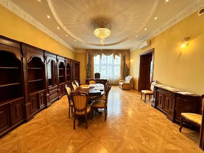 квартира по адресу Новаковского ул., 8