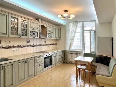 квартира за адресою Драгоманова вул., 40-Е